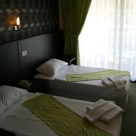 Gold Hotel Guzelcamli