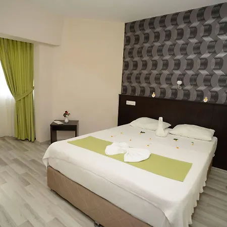 Gold Hotel
