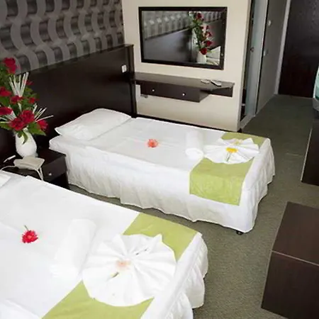 Gold Hotel