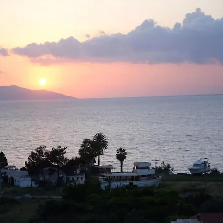 Отель Gold Кушадасы